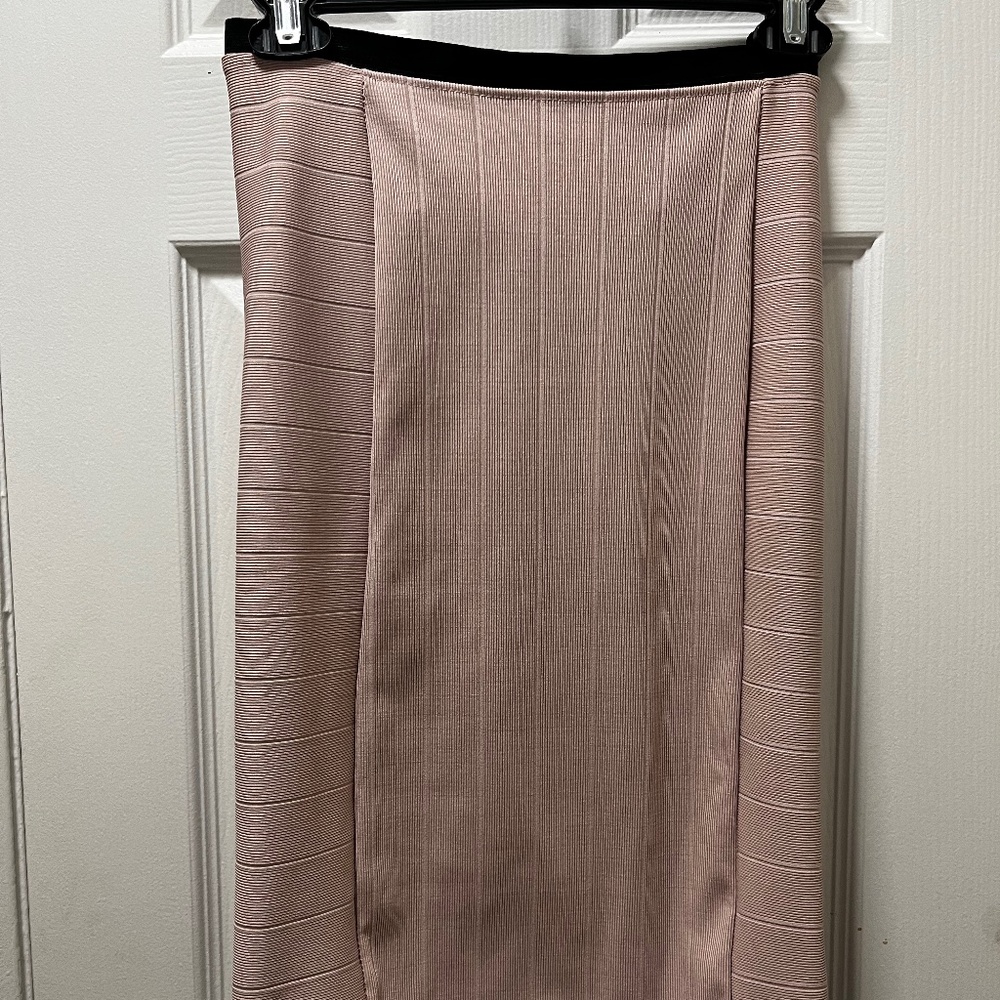 Zara light pink pencil skirt